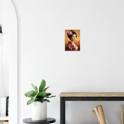 Geisha-Porträt im roten Kimono mit Kranich-Stickerei und Blüten im Haar, vor warm-goldenem Hintergrund, elegante Wandkunst.