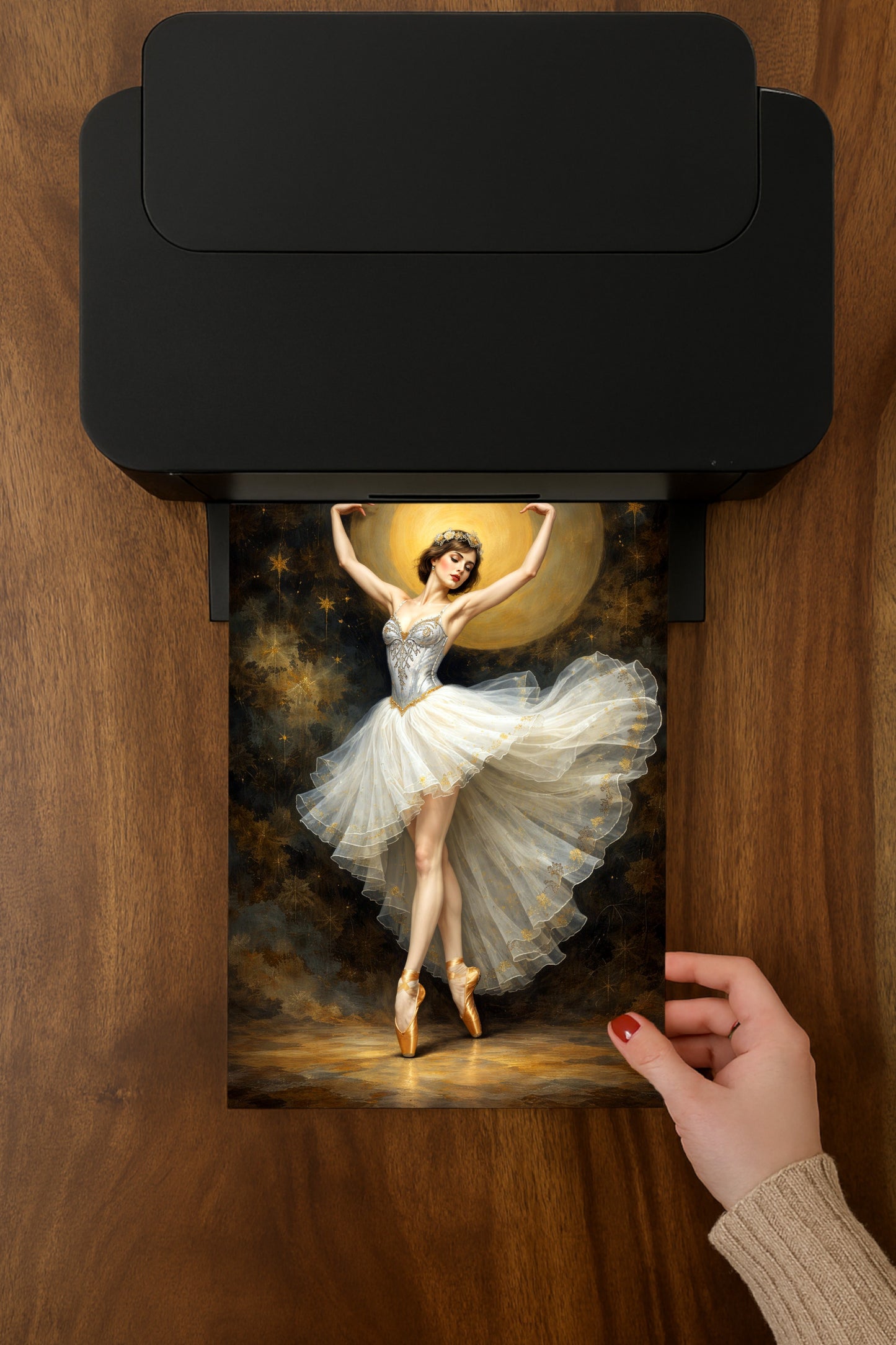 Elegante Illustration einer Balletttänzerin im weißen Tutu mit goldenen Akzenten vor dunklem Hintergrund