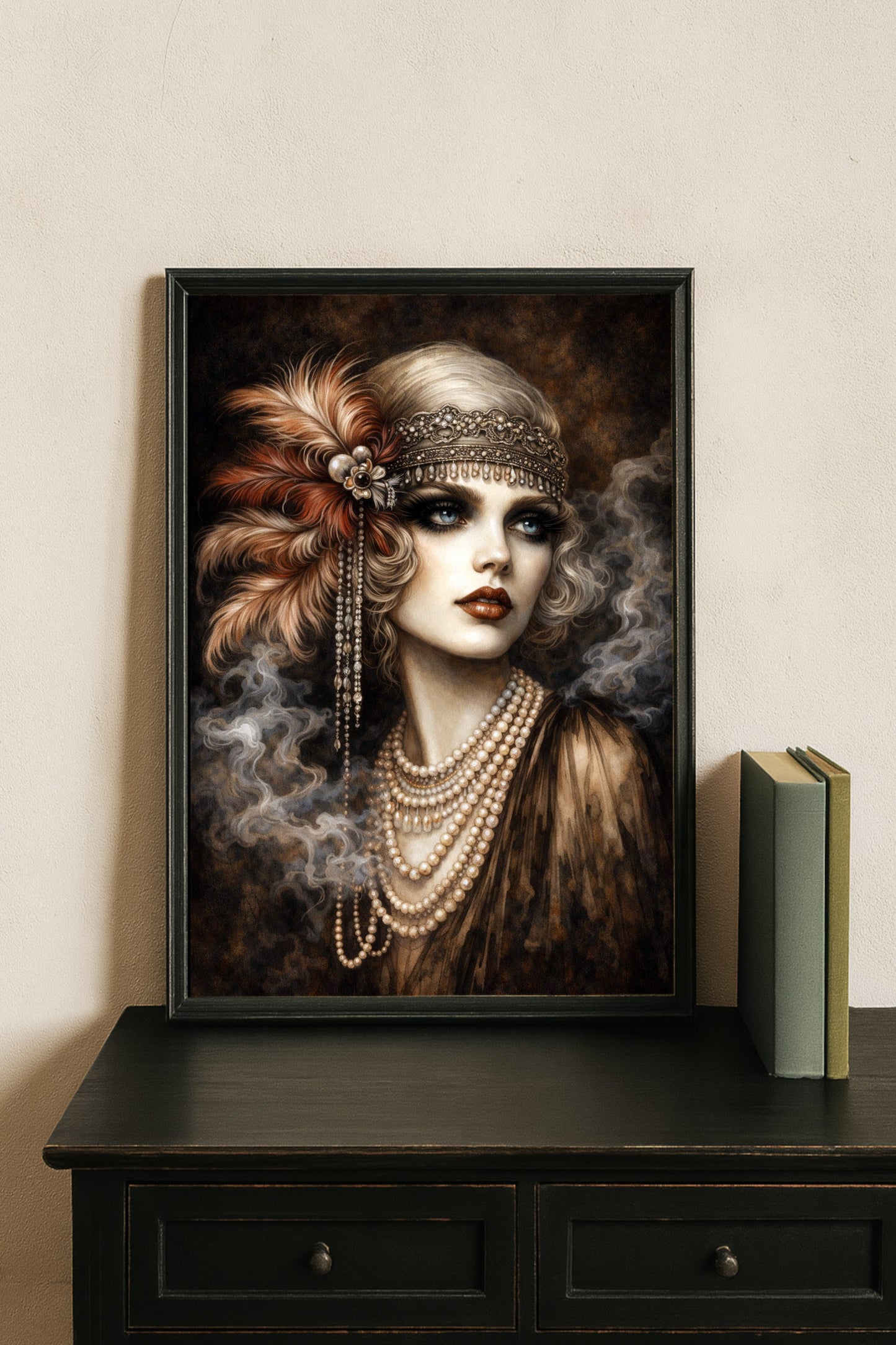 Elegantes Art-Deco-Frauenporträt im Stil der 1920er Jahre mit Perlenketten, Stirnband und rauchiger Vintage-Atmosphäre in warmen Farbtönen.