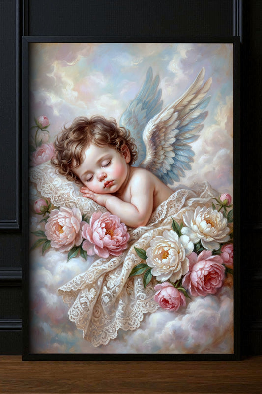 Gedrucktes Poster mit schlafendem Engelbaby auf Wolken, umgeben von rosa Pfingstrosen und zarten Flügeln im Vintage-Romantik-Stil.