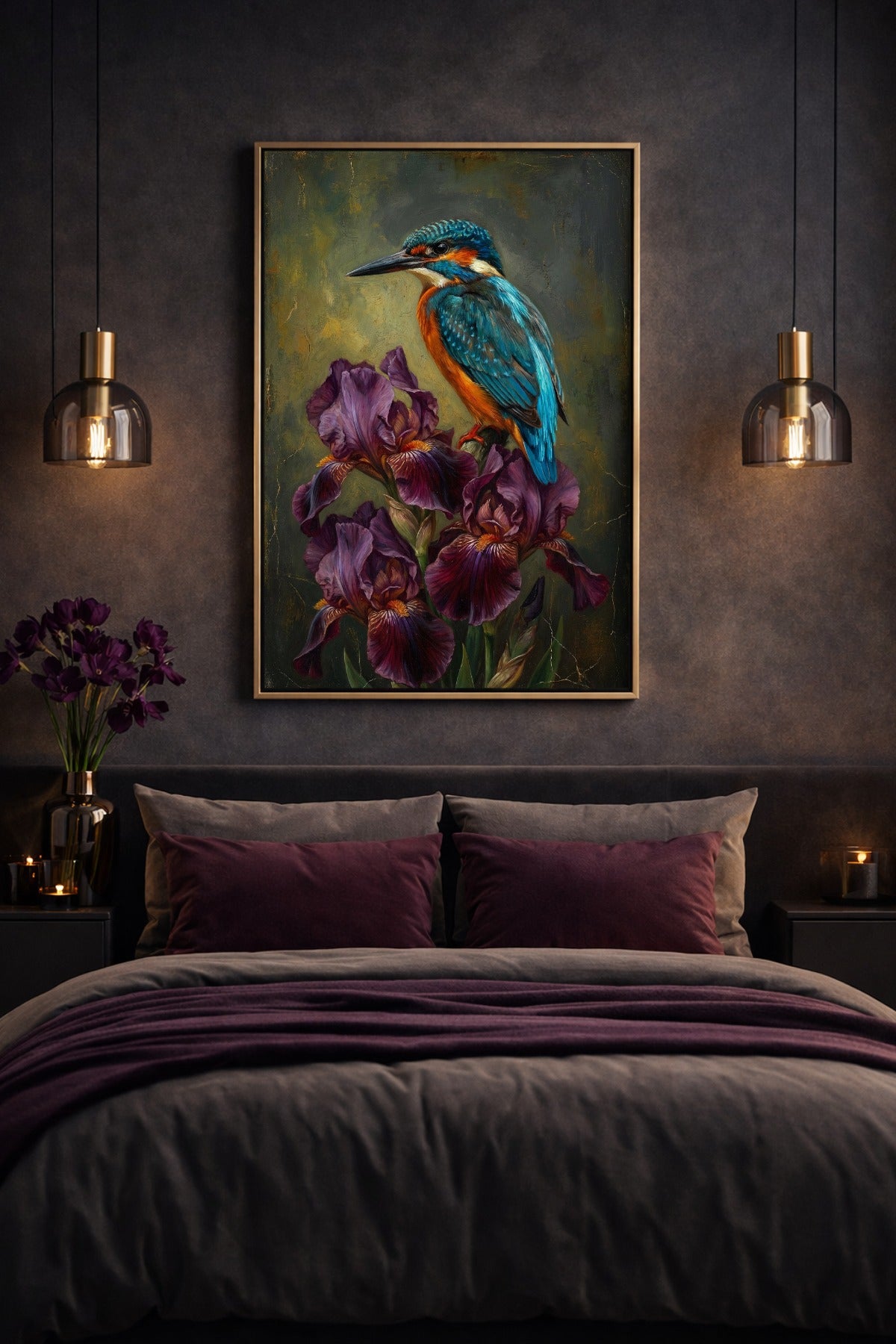Stilvolles digitales Gemälde eines Eisvogels mit leuchtendem Gefieder, Iris-Blüten und texturiertem Hintergrund in dunkler Vintage-Optik.