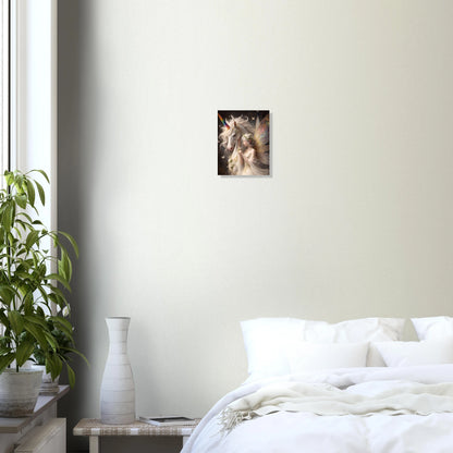 Hochwertiges Fantasy-Poster: Majestätisches weißes Einhorn mit einer zarten Elfe im Blumenkranz. Elegante Wanddeko in Gold und Elfenbein auf dunklem, mystischem Grund.