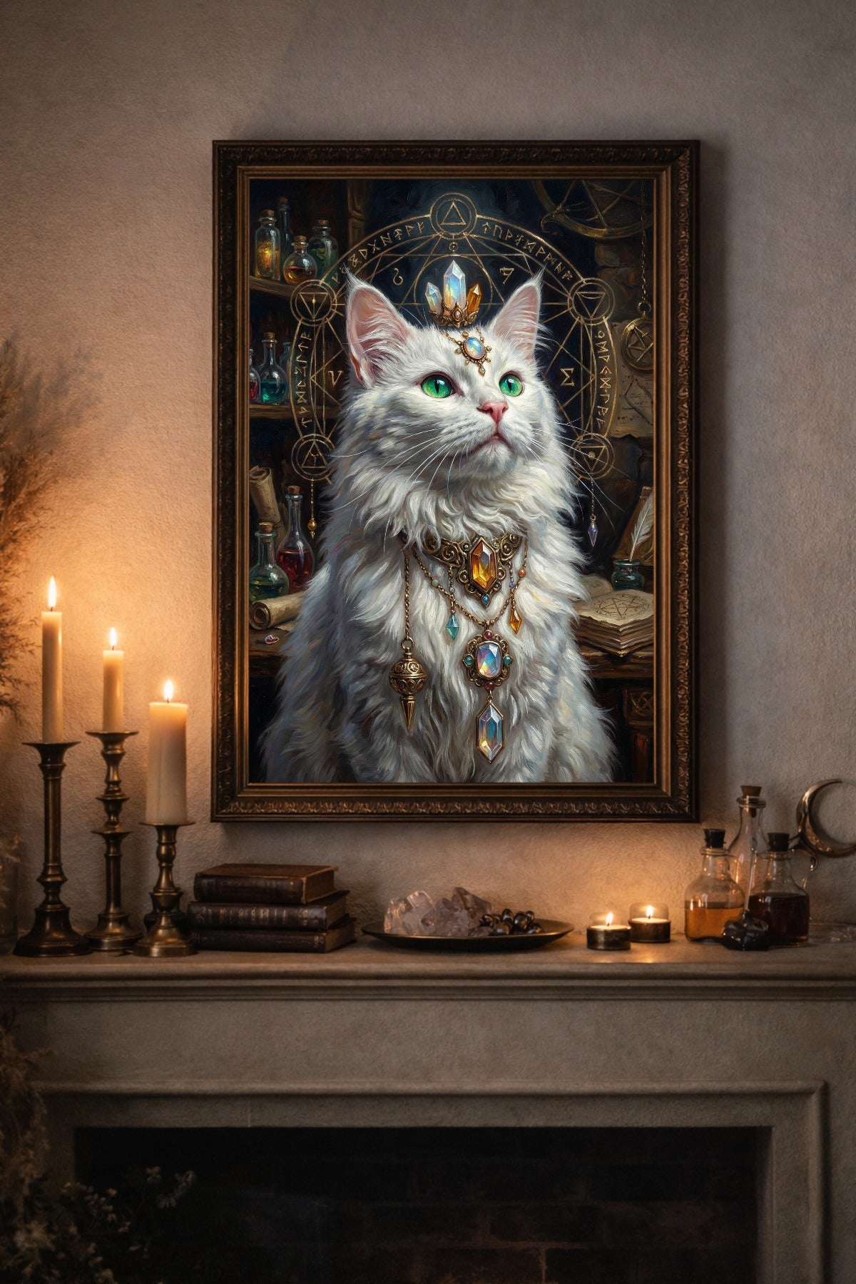 Hochwertiges Katzenposter mit weißer Katze, smaragdgrünen Augen, funkelnder Krone und goldenem alchemistischen Kreis für mystische Deko.