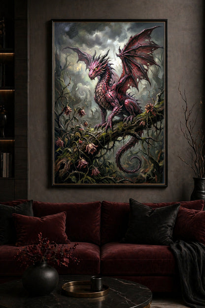 Roter Fantasy-Drache mit ausgebreiteten Flügeln auf moosigem Ast vor dunklem Waldhintergrund mit verwelkten Blüten.